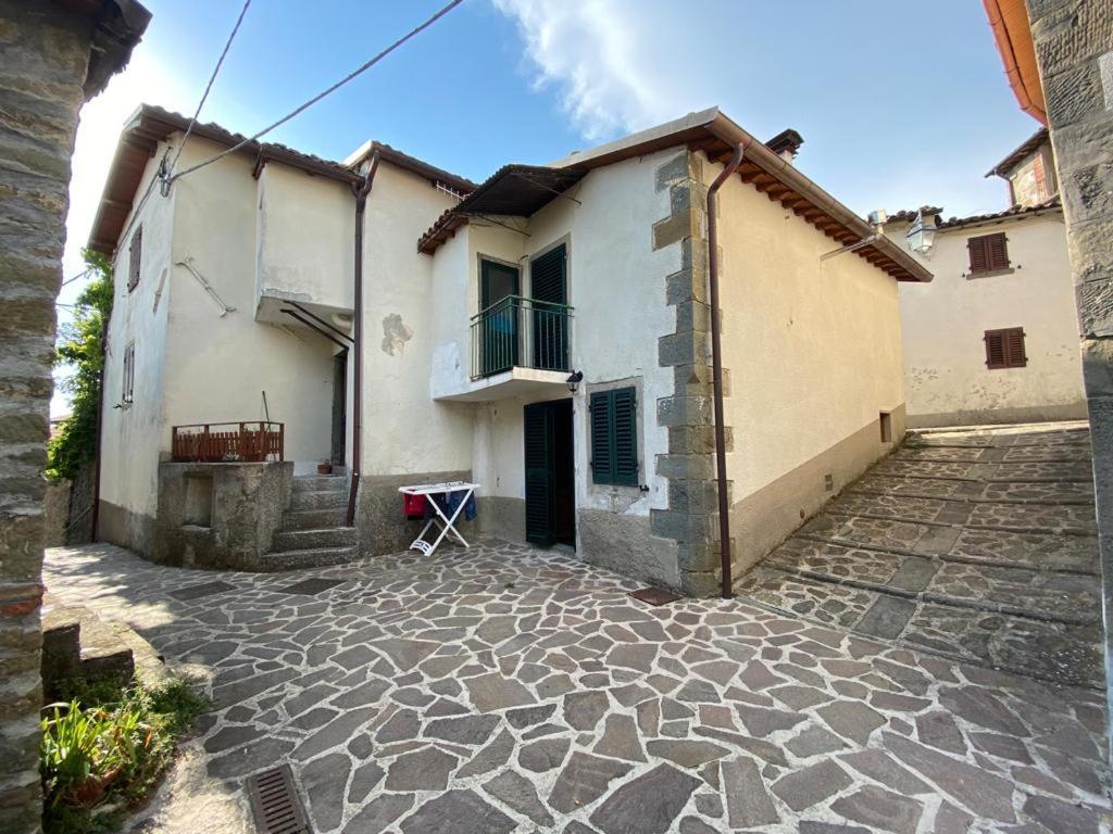 La Casetta Nel Borgo -Cerageto- Luaran gambar